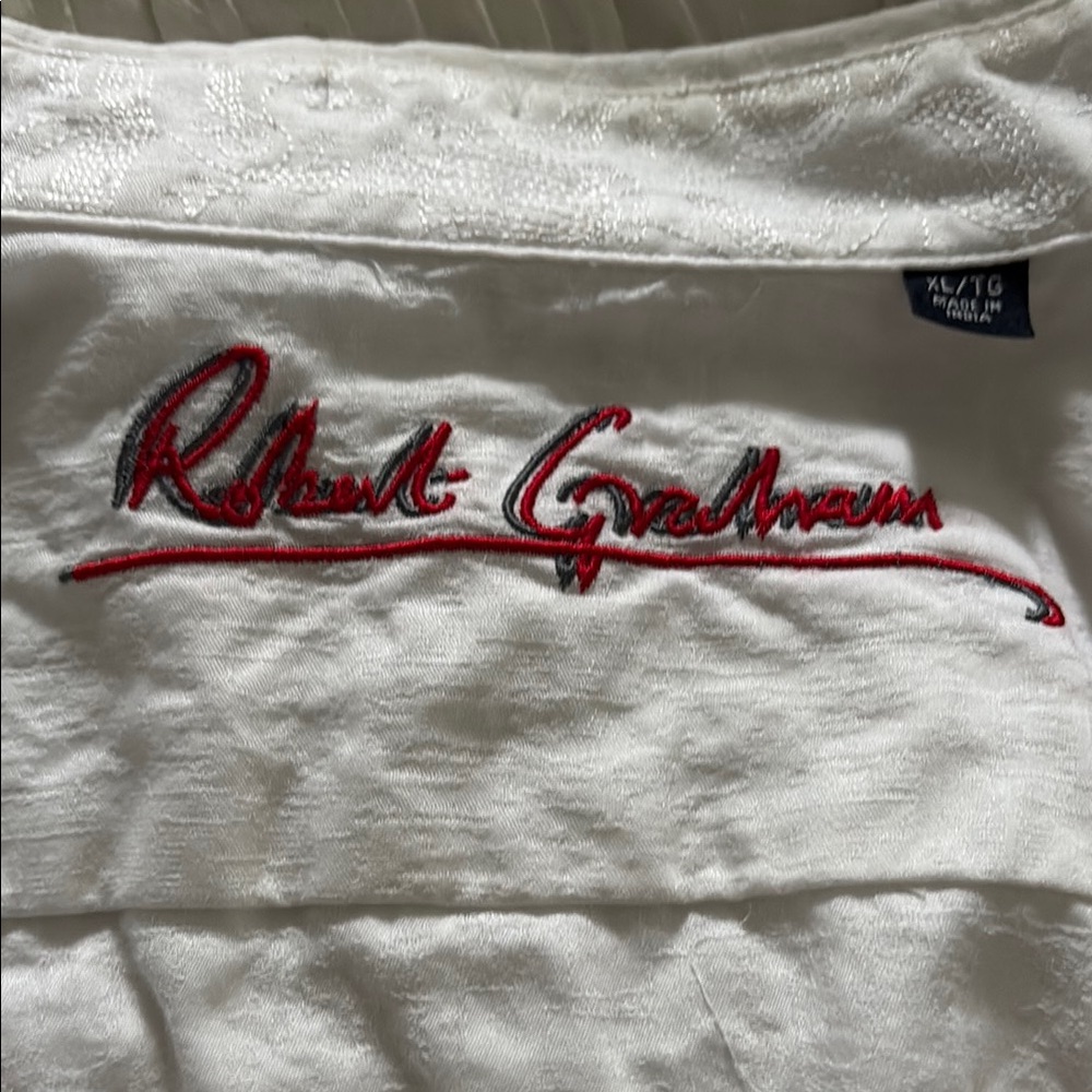 Robert Graham Signature White Shirt with Red Detail
